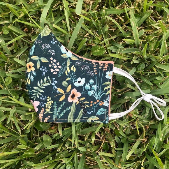 🌸 SOLD OUT - Picture 3 of 4